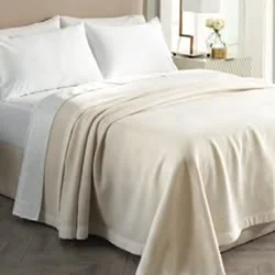 Classic Wool Cream Blanket