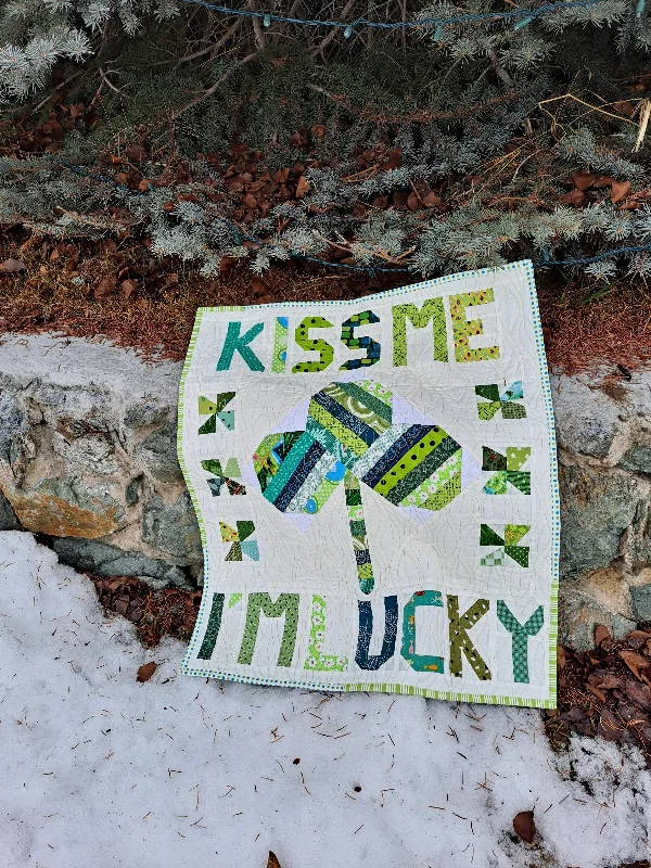 Kiss Me Irish wall hanging PDF quilt pattern