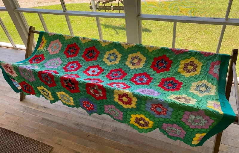 Grandmother's Flower Garden Quilt TOP