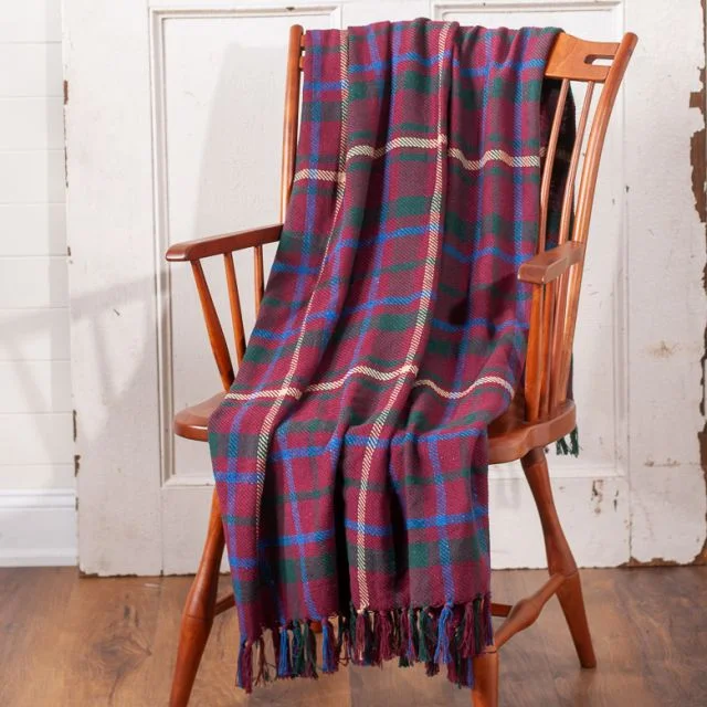 Holiday Tartan Plaid Woven Throw