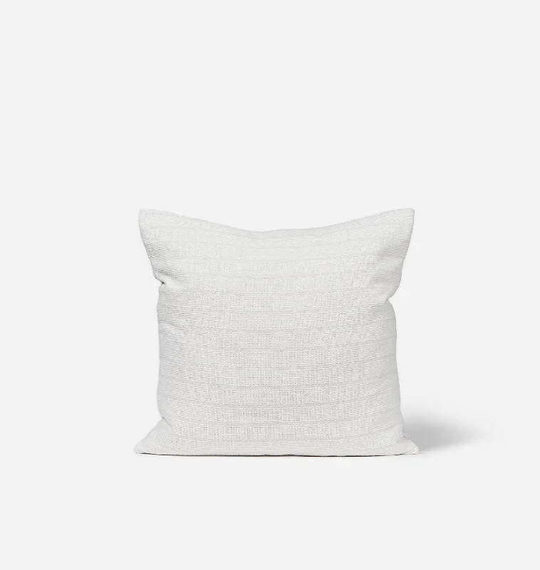 Jackson Outdoor Pillow 22" x 22"