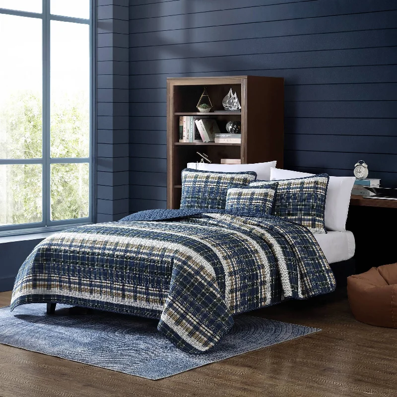 Nautica Marina Cove Blue Twin Reversible Quilt & Sham Bonus Set