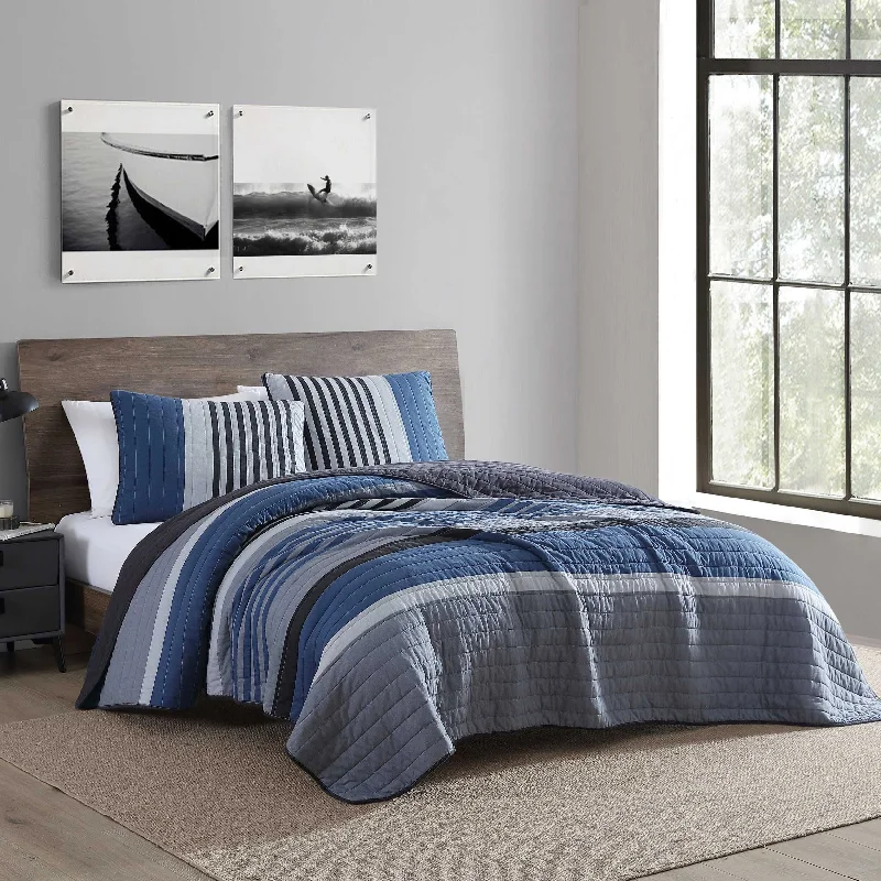 Nautica Rendon Charcoal King Quilt & Sham Set